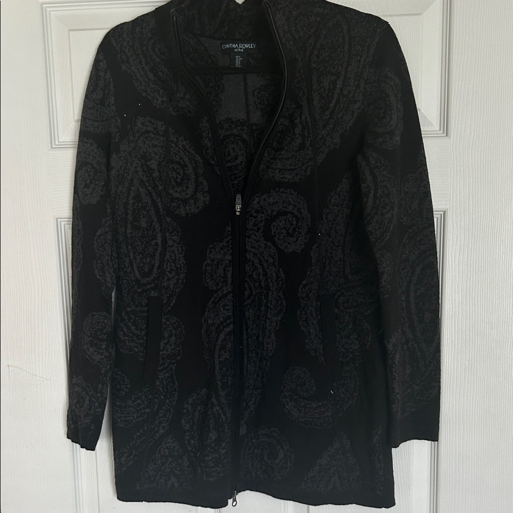 Cynthia Rowley Black and Gray Cardigan unique paisley pattern